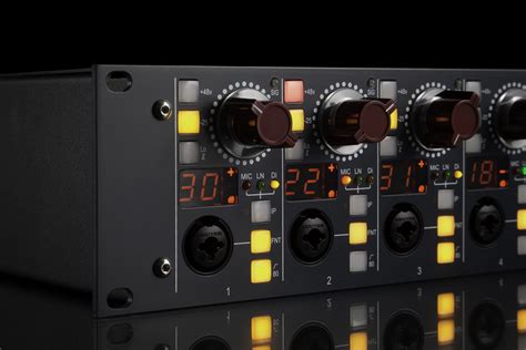 The hardware has a ton more headroom than the digital plugins. . Bae 1073 vs neve 1073 spx